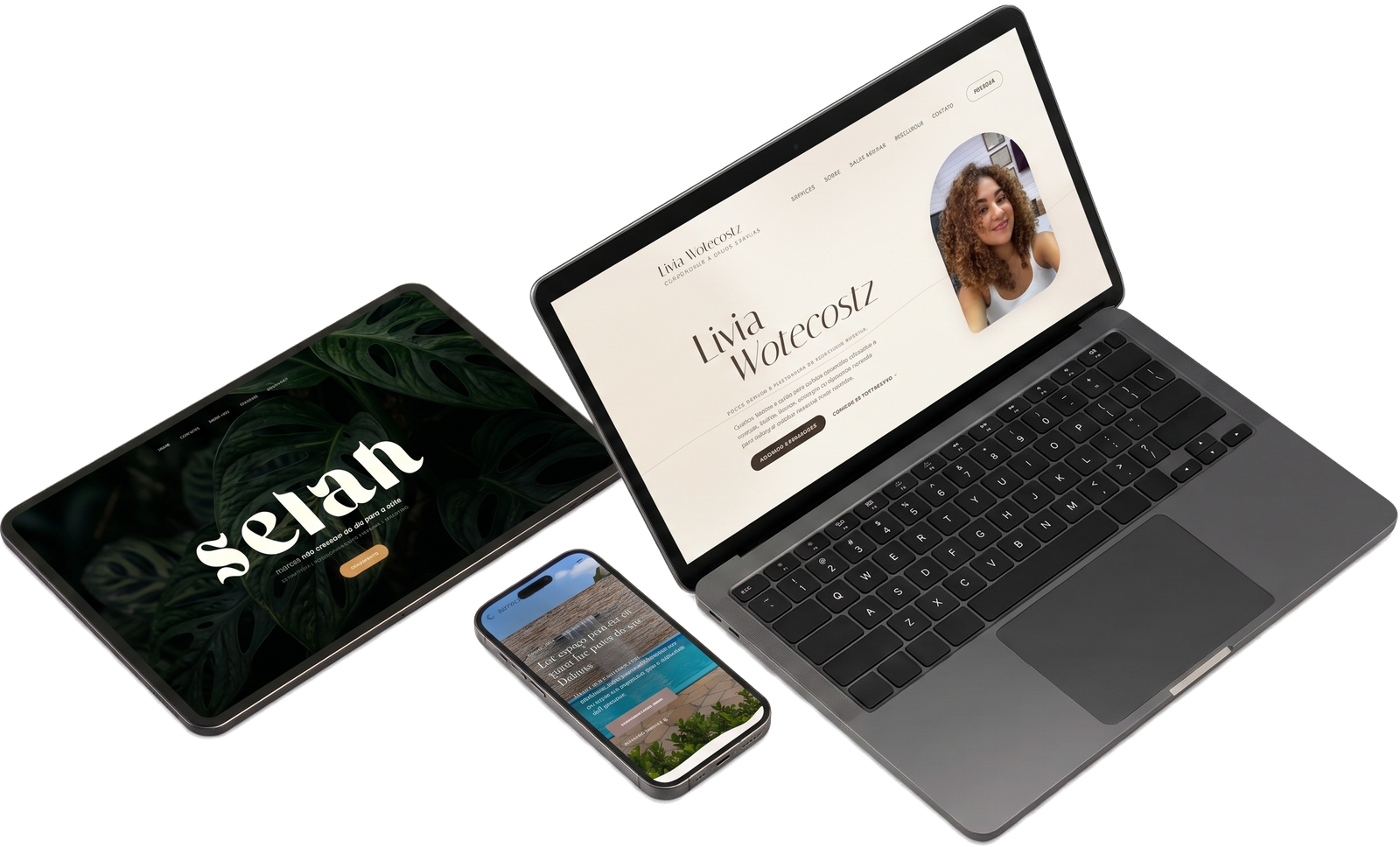 Demonstração da landing page responsiva em laptop, tablet e smartphone